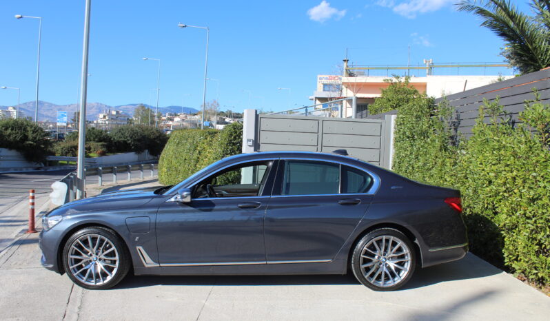 BMW 740e iPerformance PLUG IN HEAD UP SOFT CLOSE full