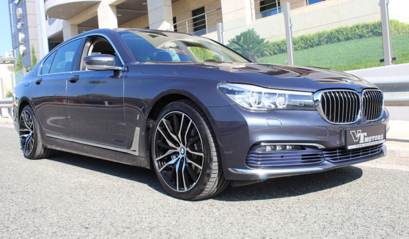 BMW 740e iPerformance PLUG IN HEAD UP SOFT CLOSE full