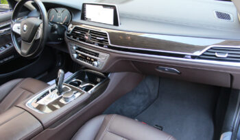 BMW 740e iPerformance PLUG IN HEAD UP SOFT CLOSE full