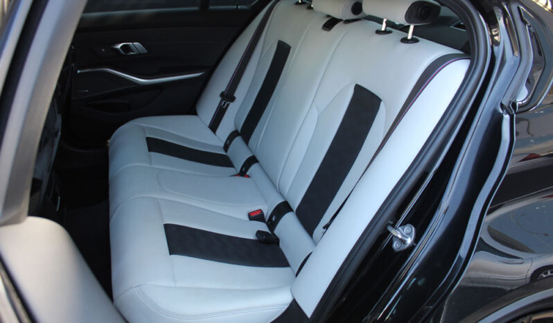 BMW M3 COMPETITION M X-DRIVE AKRAPOVIC CARBON HEAD UP full