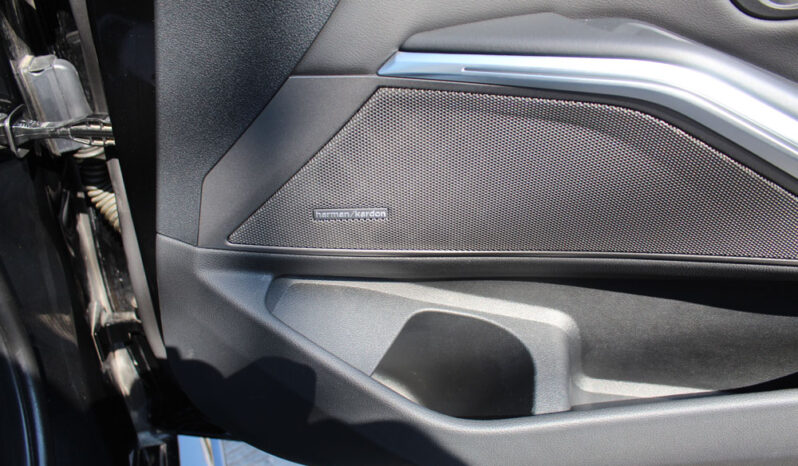 BMW M3 COMPETITION M X-DRIVE AKRAPOVIC CARBON HEAD UP full