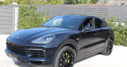 PORSCHE CAYENNE COUPE E-HYBRID 3.0 PANORAMA SPORT CHRONO PDLS 22”