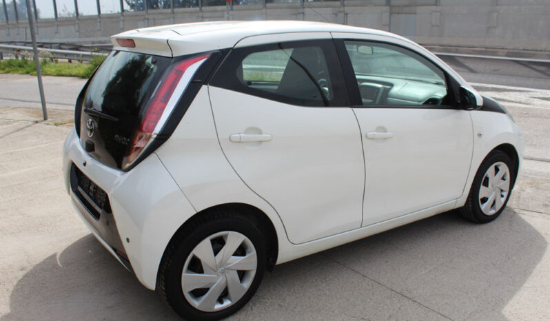 TOYOTA AYGO 1.0 X-PLAY AYTOMATO MMT TOUCH 70HP 5D CAMERA EΛΛΗΝΙΚΟ full