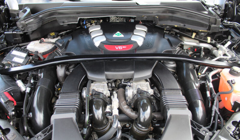 ALFA ROMEO STELVIO QUADRIFOGLIO Q4 V6 2.9 510HP PANORAMA SPARCO full