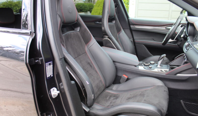 ALFA ROMEO STELVIO QUADRIFOGLIO Q4 V6 2.9 510HP PANORAMA SPARCO full