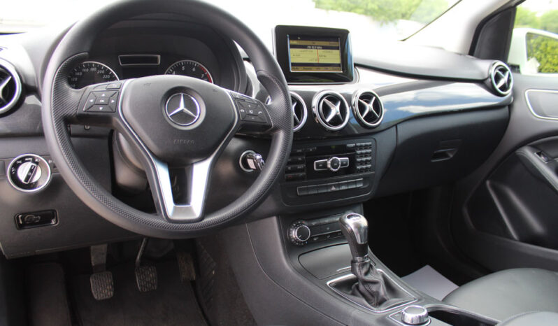 MERCEDES B 200 1.6 156 HP BlueEFFICIENCY Sports Tourer ΔΕΡΜΑ ΕΛΛΗΝΙΚΟ full