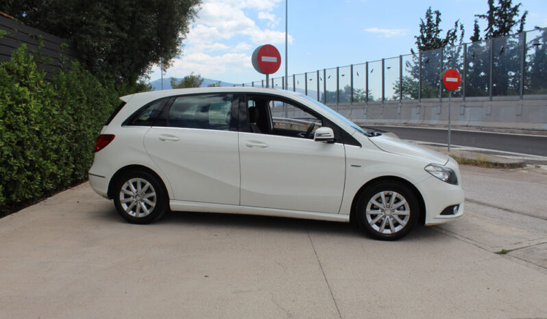 MERCEDES B 200 1.6 156 HP BlueEFFICIENCY Sports Tourer ΔΕΡΜΑ ΕΛΛΗΝΙΚΟ full