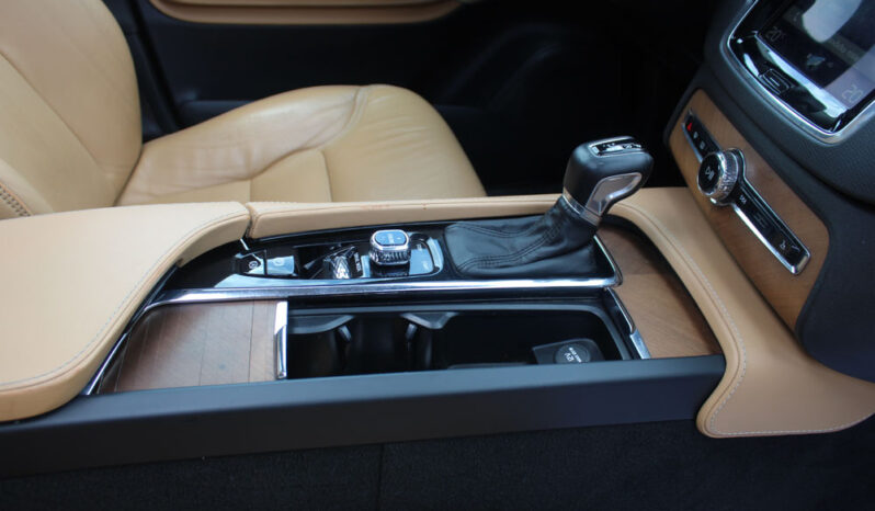 VOLVO XC 90 D5 2.0 AWD INSCRIPTION PANORAMA HEAD UP 7ΘΕΣΙΟ ΕΛΛΗΝΙΚΟ full