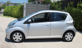 TOYOTA AYGO 1.0 AYTOMATO MMT 70HP 5D 1ο ΧΕΡΙ EΛΛΗΝIKO full