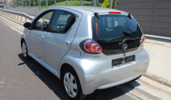 TOYOTA AYGO 1.0 AYTOMATO MMT 70HP 5D 1ο ΧΕΡΙ EΛΛΗΝIKO full
