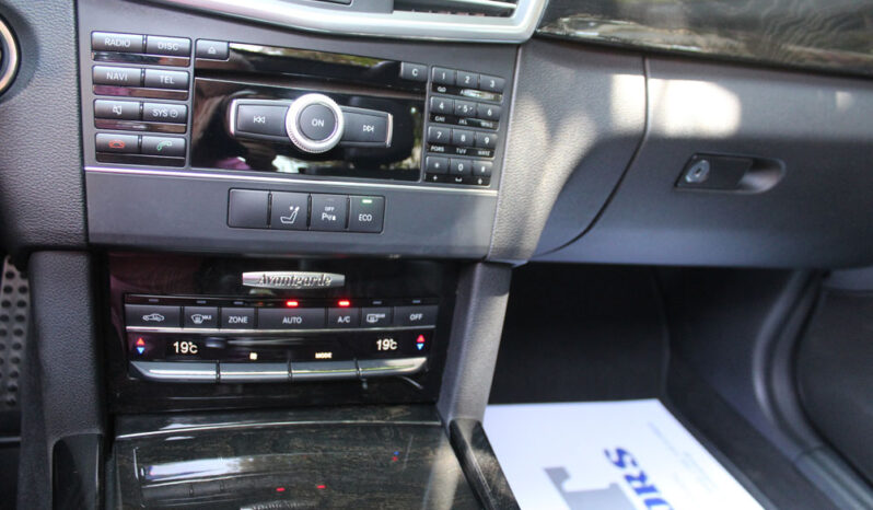MERCEDES E 200 AMG PACKET AYTOMATO PANORAMA NAVI full