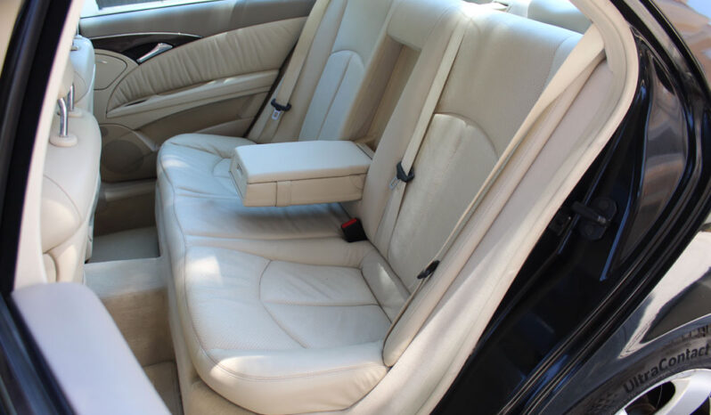 MERCEDES E 200 K AVANTGARDE AYTOMATO PANORAMA AIRMATIC NAVI full