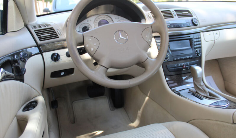 MERCEDES E 200 K AVANTGARDE AYTOMATO PANORAMA AIRMATIC NAVI full