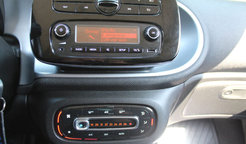 SMART PASSION FORTWO 71HP AYTOMATO LED ΘΕΡΜΑΙΝΟΜΕΝΑ full