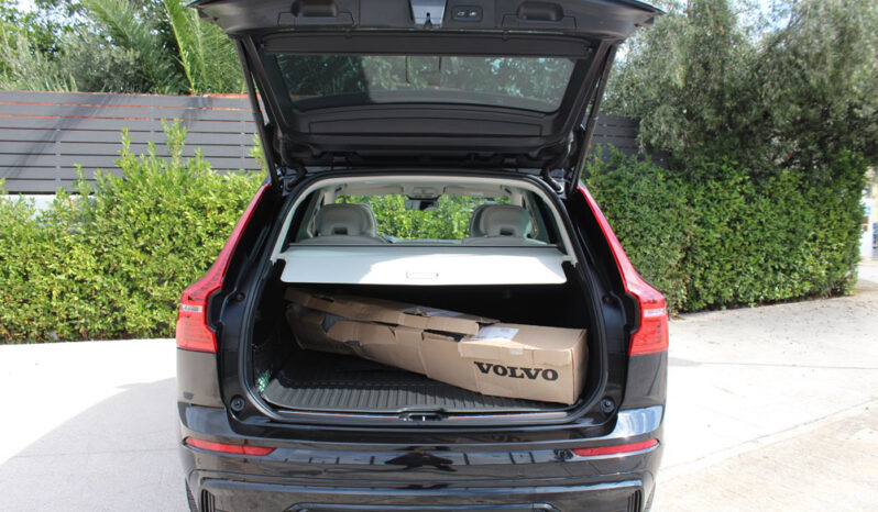 VOLVO XC 60 2.0 B4 AWD PLUS DARK PANORAMA HYBRID DIESEL ΕΛΛΗΝΙΚΟ full
