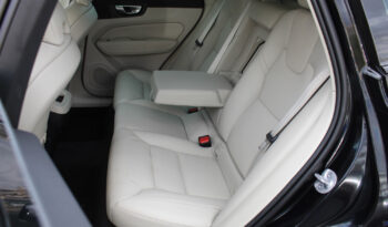 VOLVO XC 60 2.0 B4 AWD PLUS DARK PANORAMA HYBRID DIESEL ΕΛΛΗΝΙΚΟ full