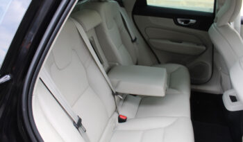 VOLVO XC 60 2.0 B4 AWD PLUS DARK PANORAMA HYBRID DIESEL ΕΛΛΗΝΙΚΟ full