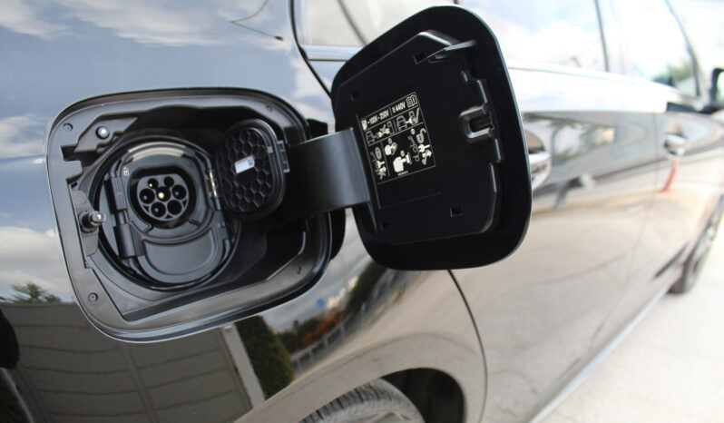 MERCEDES A 250e AMG PACKET PLUG IN 218HP EDITION 2020 AMBIENT NIGHT PACK full