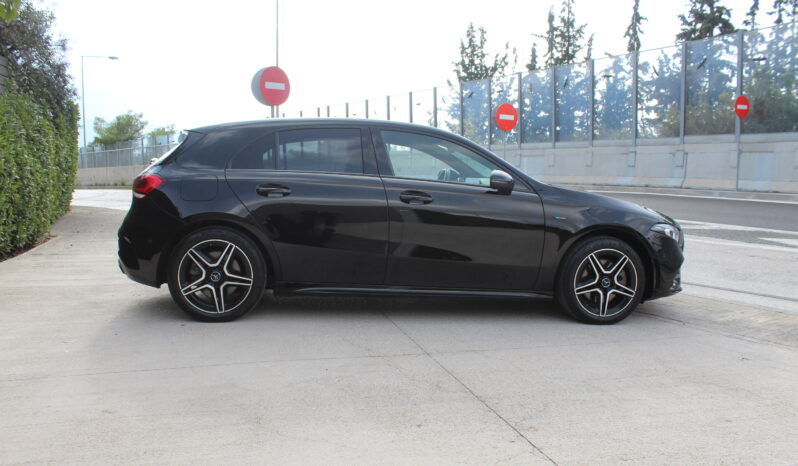 MERCEDES A 250e AMG PACKET PLUG IN 218HP EDITION 2020 AMBIENT NIGHT PACK full