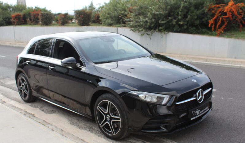 MERCEDES A 250e AMG PACKET PLUG IN 218HP EDITION 2020 AMBIENT NIGHT PACK full