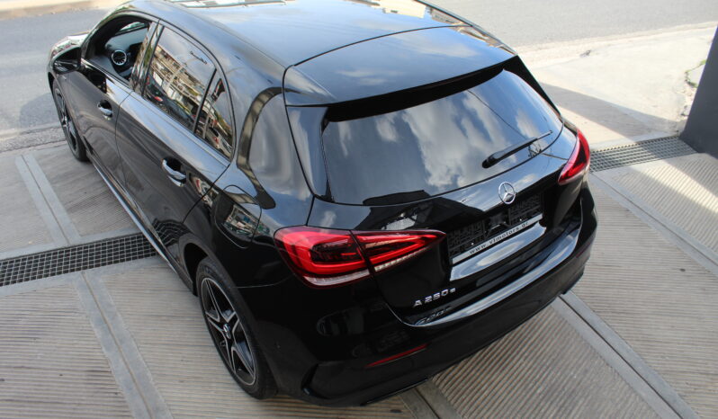 MERCEDES A 250e AMG PACKET PLUG IN 218HP EDITION 2020 AMBIENT NIGHT PACK full