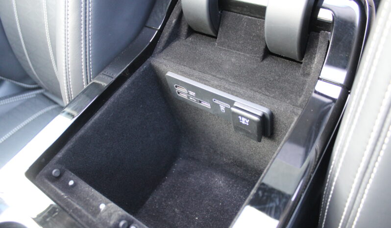 RANGE ROVER 2.0 240HP VELAR DIESEL SE R-DYNAMIC PANORAMA HEAD UP full