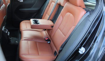 VOLVO XC 40 1.5 Τ5 PHEV 262HP RECHARGE INSCRIPTION EXPRESSION ΔΕΡΜΑ full