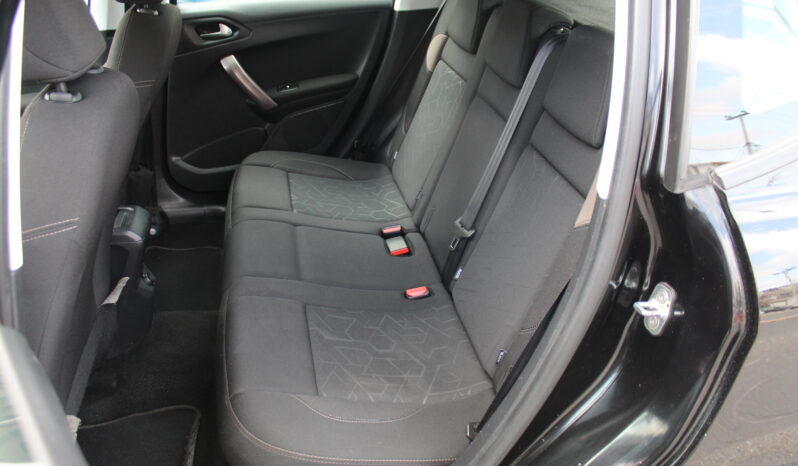 PEUGEOT 2008 1.6e-HDI DIESEL ALLURE AYTOMATO EΛΛΗΝΙKO full