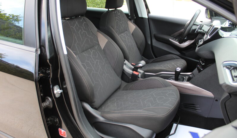 PEUGEOT 2008 1.6e-HDI DIESEL ALLURE AYTOMATO EΛΛΗΝΙKO full