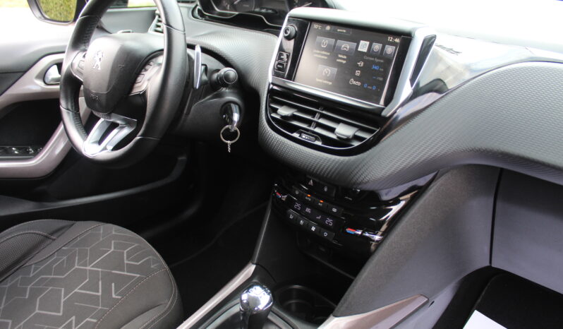 PEUGEOT 2008 1.6e-HDI DIESEL ALLURE AYTOMATO EΛΛΗΝΙKO full