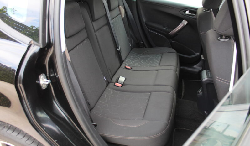 PEUGEOT 2008 1.6e-HDI DIESEL ALLURE AYTOMATO EΛΛΗΝΙKO full