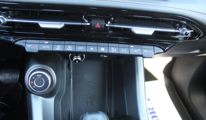 ALFA ROMEO TONALE Ti 1.3 AWD PHEV PLUG IN 280HP AYTOMATO NAVI 1ο ΧΕΡΙ full