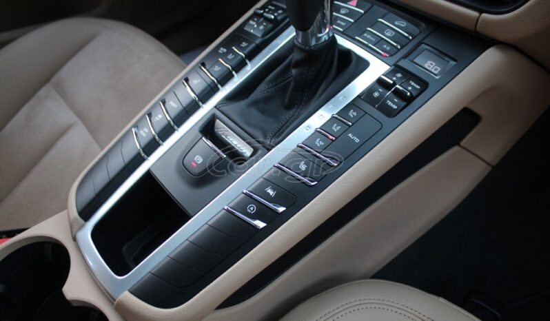 PORSCHE MACAN 2.0 245HP PANORAMA PDLS FACELIFT full
