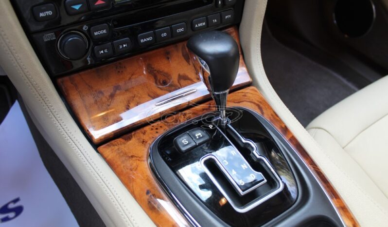 JAGUAR XJ8 3.6 V8 258HP 19” ΕΛΛΗΝΙΚΟ full