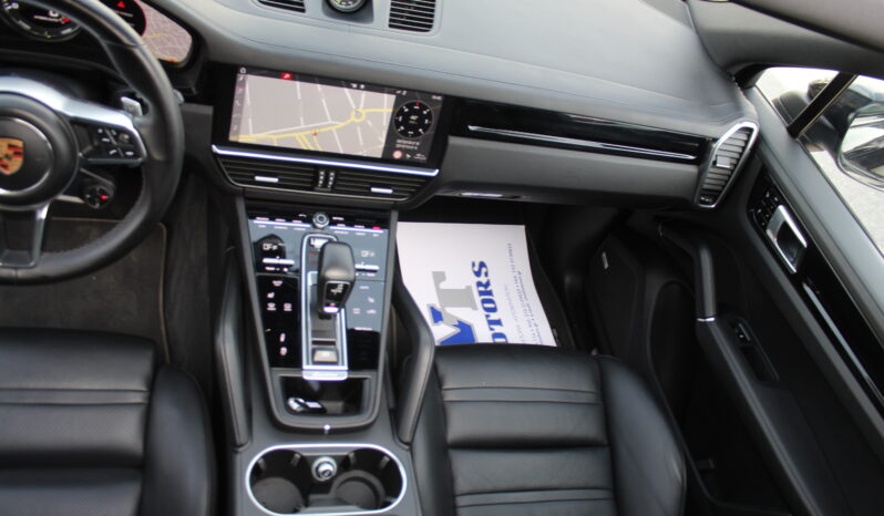 PORSCHE CAYENNE E-HYBRID 3.0 462HP PASM PANORAMA SOFT CLOSE PDLS 21” full
