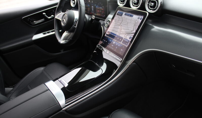 MERCEDES GLC 200 2.0 HYBRID 4MATIC PANORAMA 19”AMG FACELIFT full