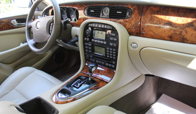 JAGUAR XJ8 3.6 V8 258HP 19” ΕΛΛΗΝΙΚΟ full