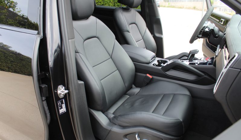 PORSCHE CAYENNE E-HYBRID 3.0 462HP PASM PANORAMA PDLS 21” full