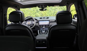 PORSCHE CAYENNE E-HYBRID 3.0 462HP PASM PANORAMA PDLS 21” full