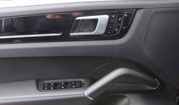 PORSCHE CAYENNE E-HYBRID 3.0 462HP PASM PANORAMA PDLS 21” full