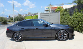 BMW i5 M60 xDrive M SPORTPACKET HEAD UP PANORAMA full