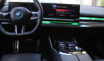 BMW i5 M60 xDrive M SPORTPACKET HEAD UP PANORAMA full