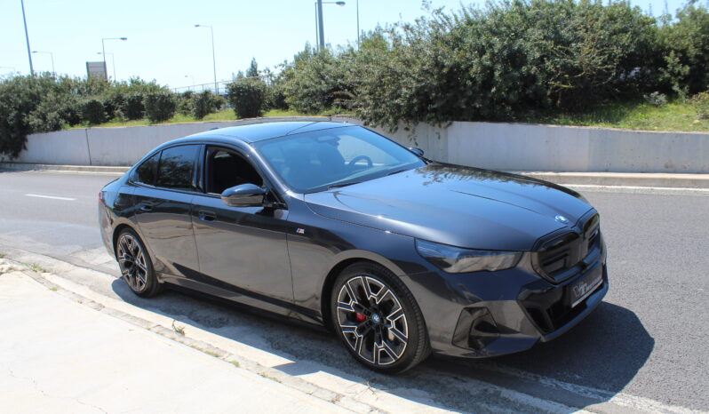 BMW i5 M60 xDrive M SPORTPACKET HEAD UP PANORAMA full