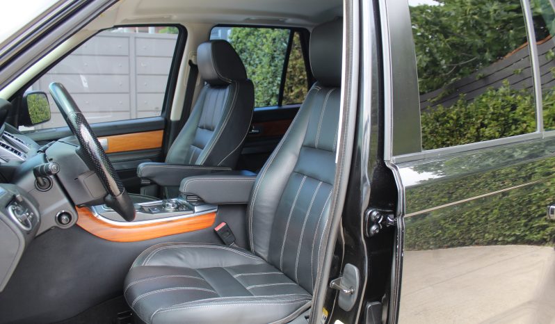 RANGE ROVER SPORT 3.0 SDV6 HSE 245HP DIESEL FACELIFT NAVI CAMERA full