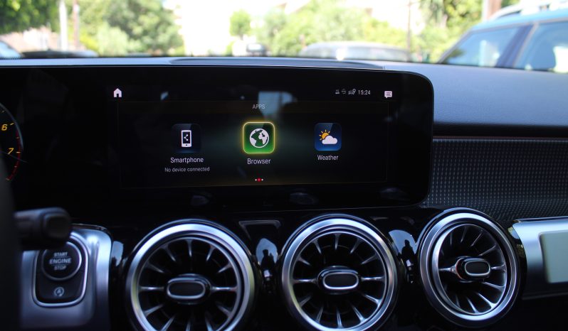MERCEDES GLB 200 163HP PANORAMA AYTOMATO CAMERA URBAN ΕΛΛΗΝΙΚΟ full