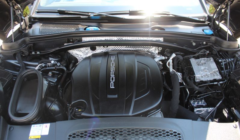 PORSCHE MACAN 2.0 245HP PANORAMA PDLS 20” FACELIFT full