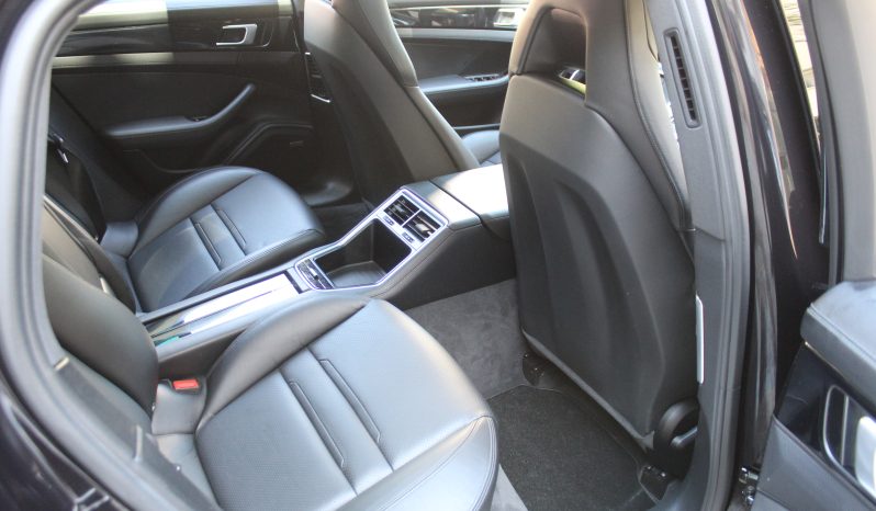 PORSCHE PANAMERA 4-HYBRID PLUG IN 2.9 462HP 21”PANORAMA BOSE PASM full