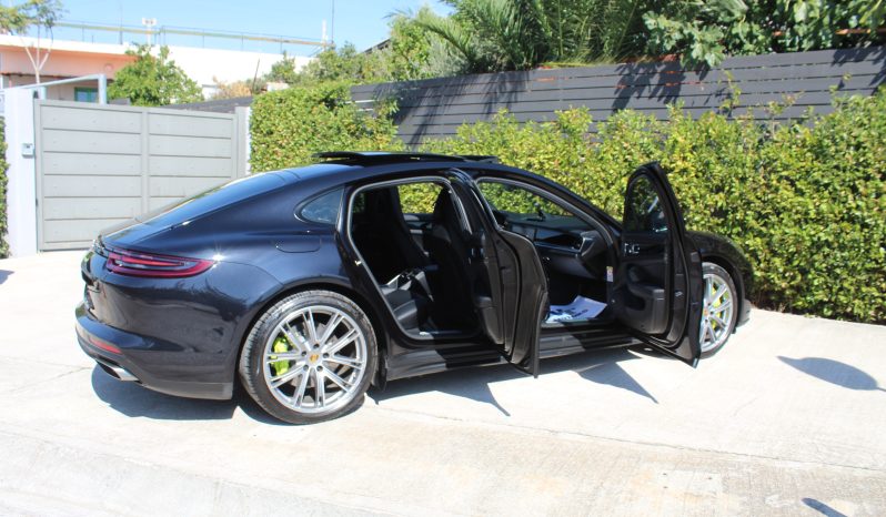 PORSCHE PANAMERA 4-HYBRID PLUG IN 2.9 462HP 21”PANORAMA BOSE PASM full